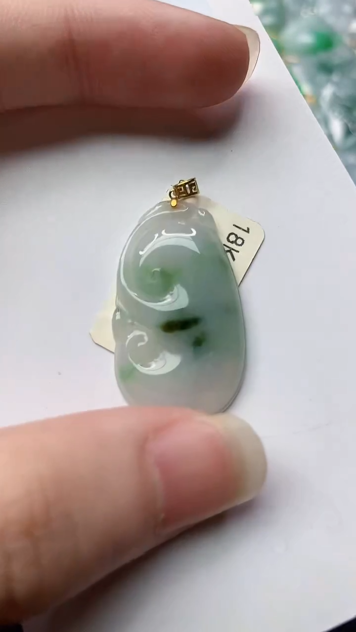 【闪购商品】翡翠颈饰18K金镶嵌80.......