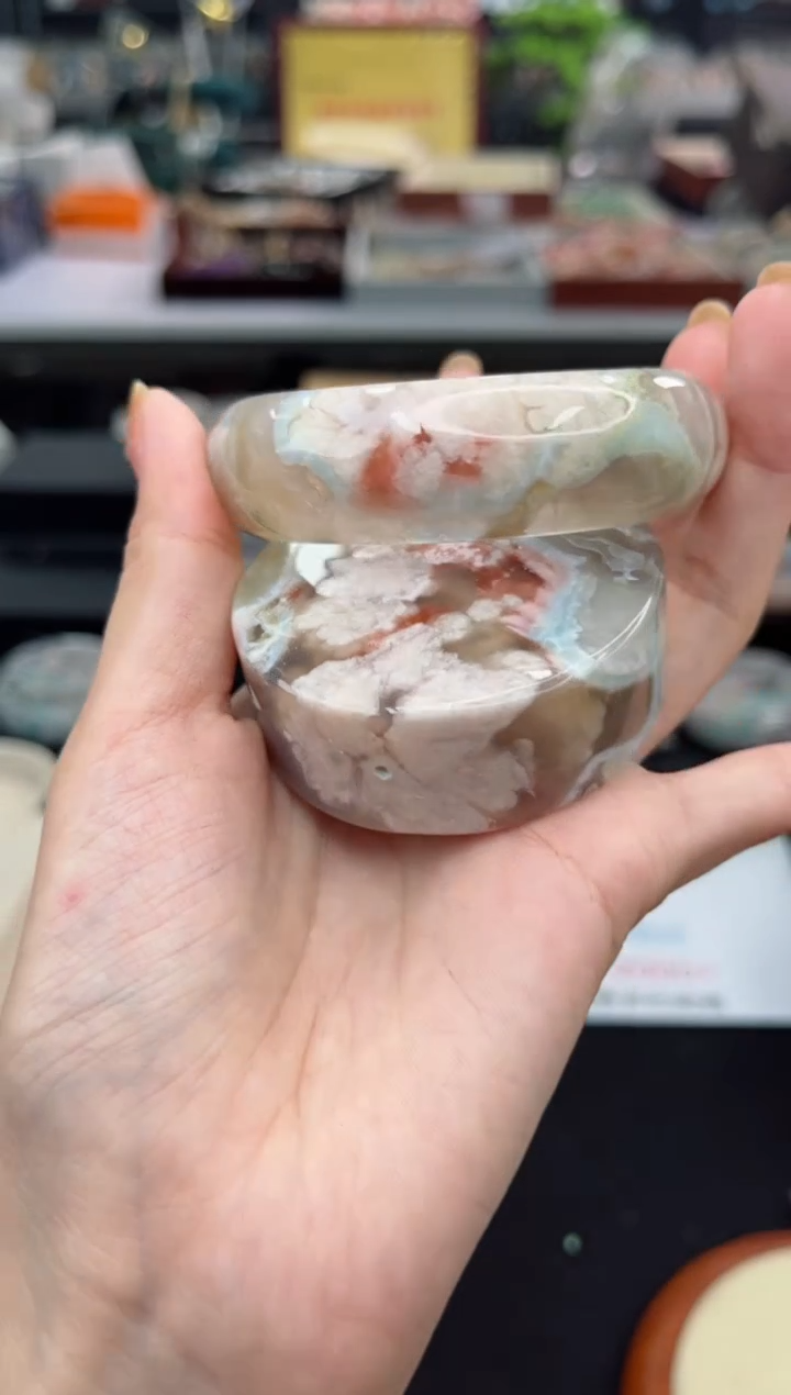 【闪购商品】石英质玉手镯未镶嵌59圈口（赠品镯心）S98178