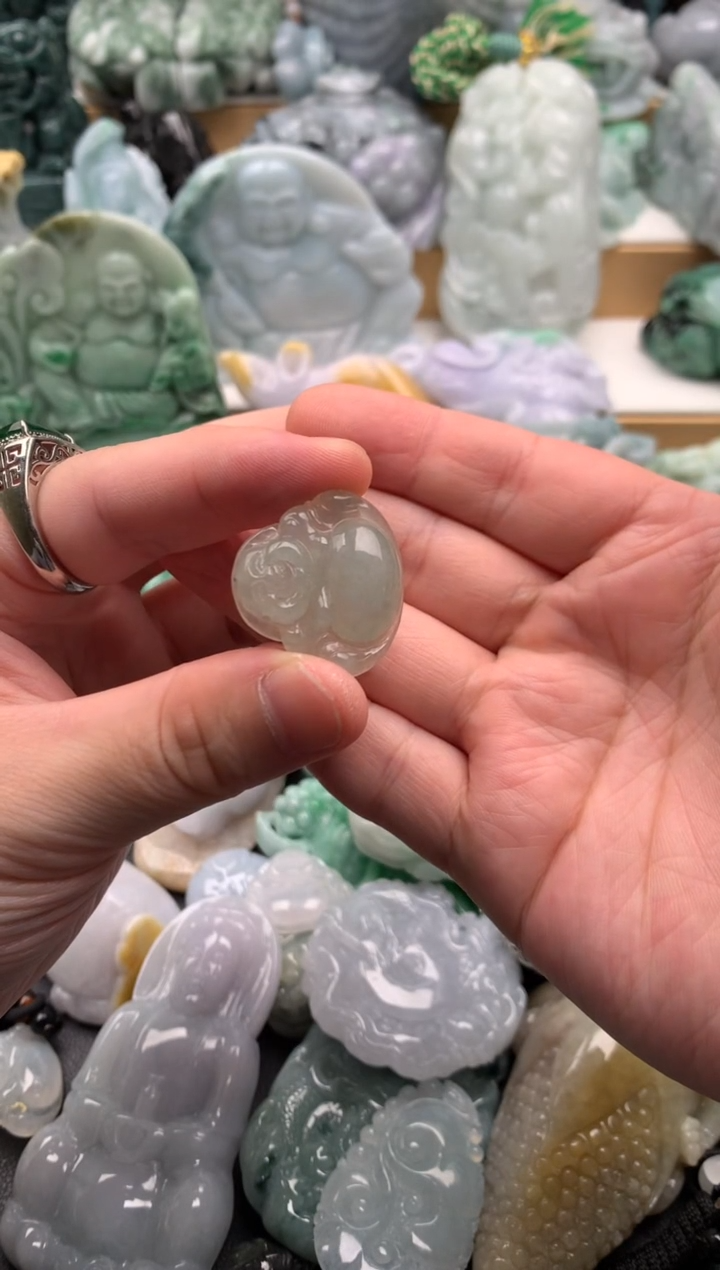 吊坠(不含链)未镶嵌翡翠1