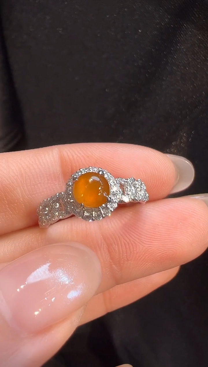 18K金镶嵌戒指翡翠AL6戒指