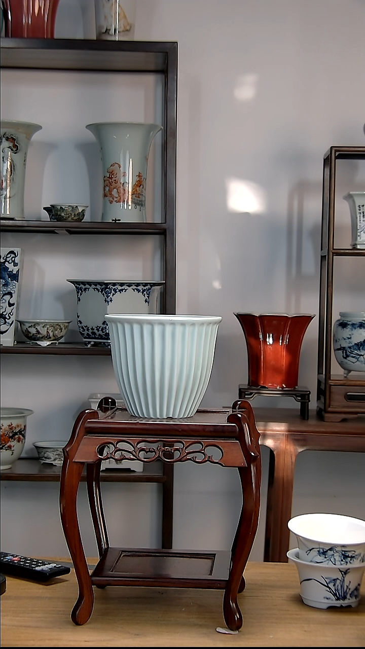 景德镇陶瓷手工花盆