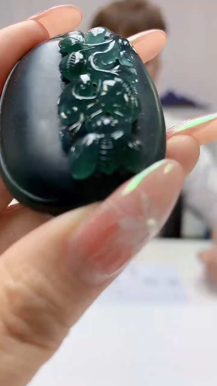 【闪购商品】定制翡翠未镶嵌4868DD-毛货挂件177