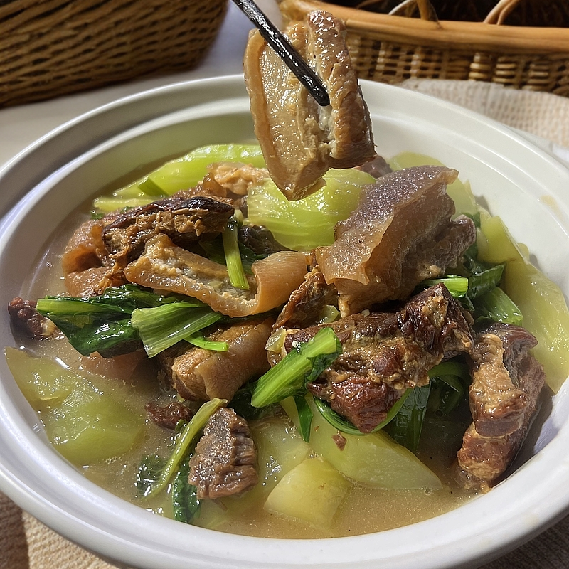 信阳传统焖罐肉（手工炒制）