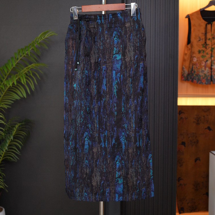 【仲夏之夜】墨池工艺新款国风老料吊珠典雅新中式半身裙