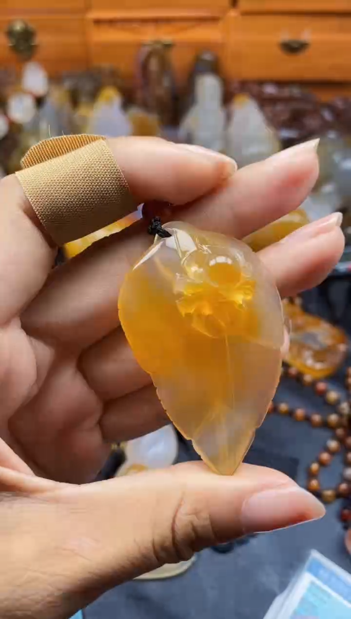 未镶嵌1玛瑙/玉髓痴**对ll