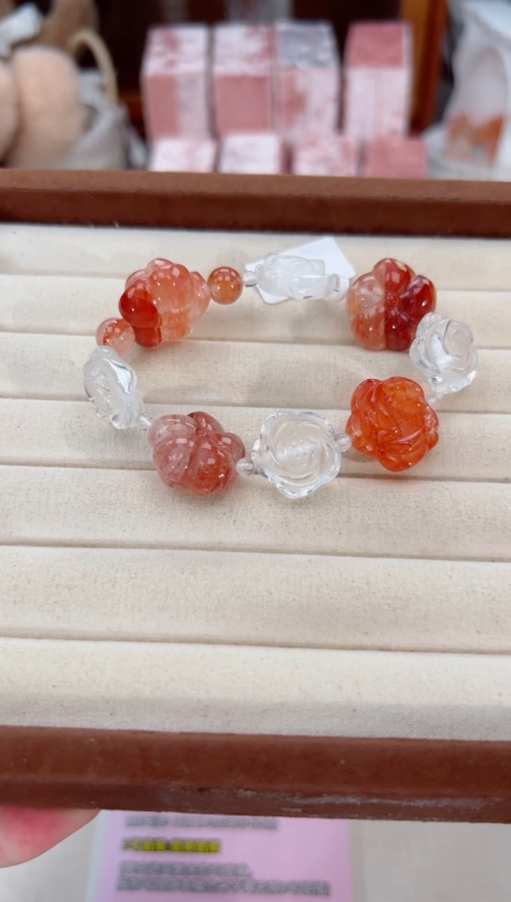 未镶嵌颈饰水晶L****）7.6/拍3发1