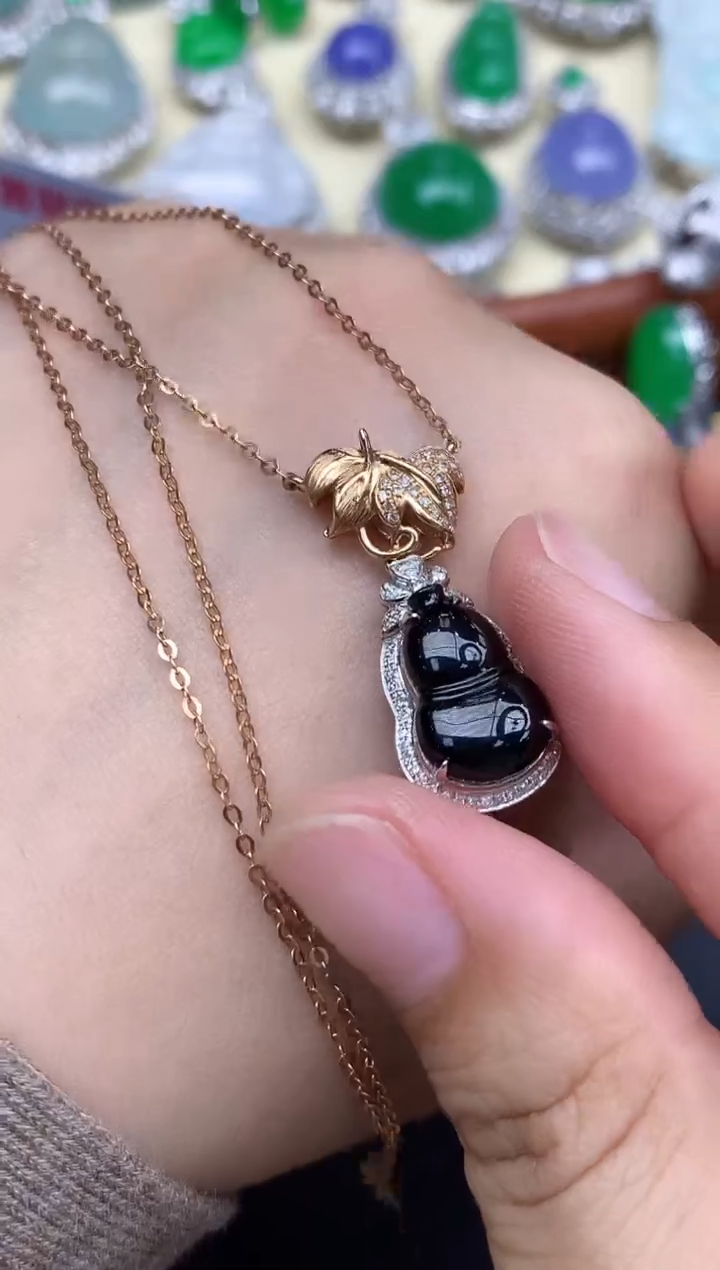 颈饰18K金镶嵌翡翠521-中国好珍宝