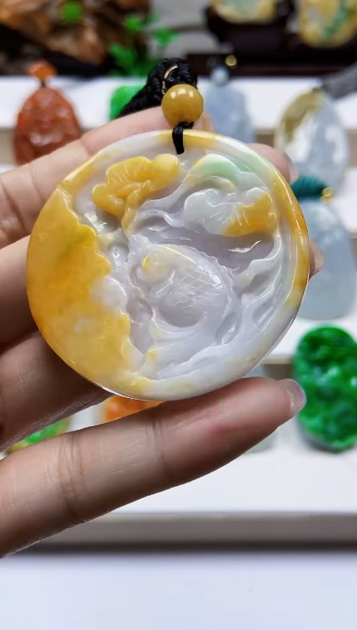 颈饰未镶嵌翡翠翡翠A货