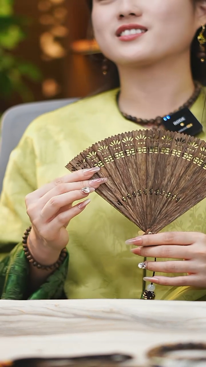 手串沉香沉香扇子16寸多样性发一