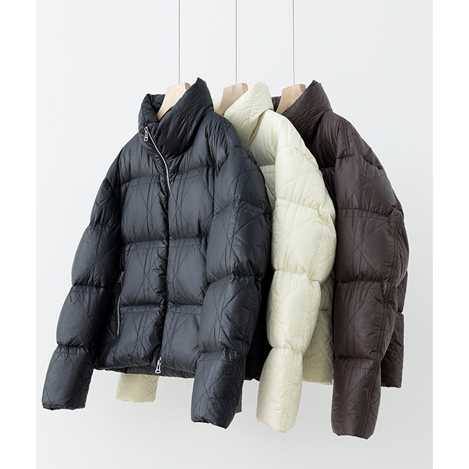面包格纹立领短款厚羽绒服YRF3G2901