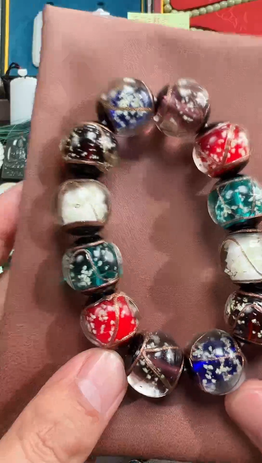 未镶嵌手串和田玉日*精品时尚雕刻手串