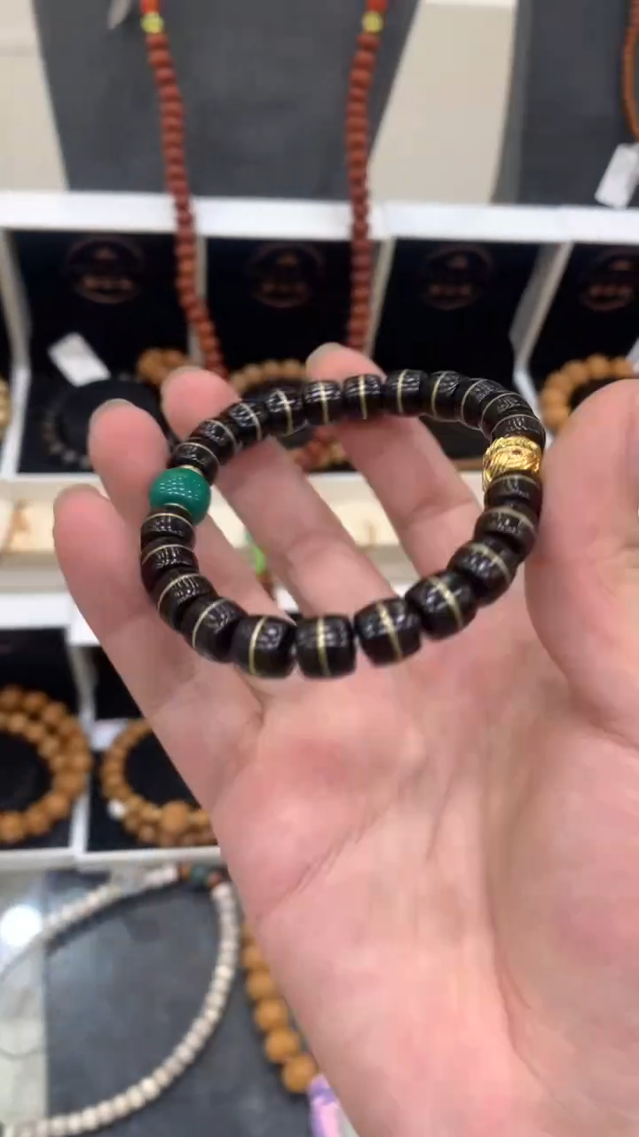手串猴头核桃黑金椰蒂一线天手串