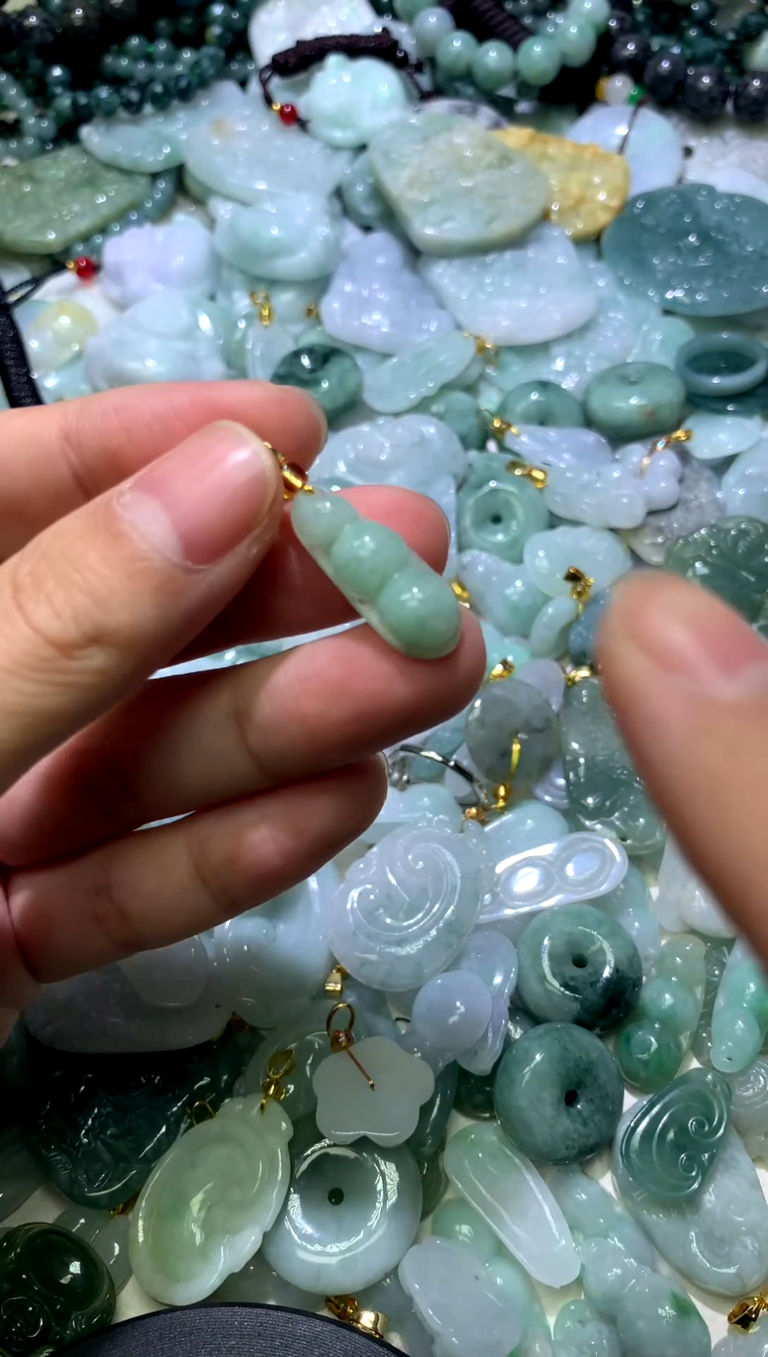 吊坠(不含链)未镶嵌翡翠1