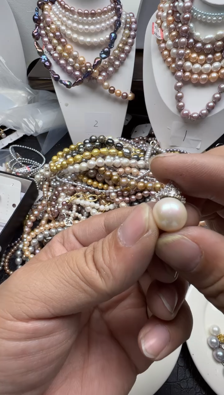 【闪购商品】淡水珍珠颈饰未镶嵌1