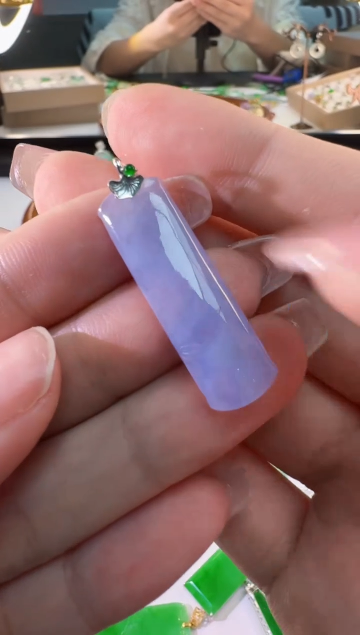 【闪购商品】翡翠18K金镶嵌颈饰缅甸翡翠A货吊坠