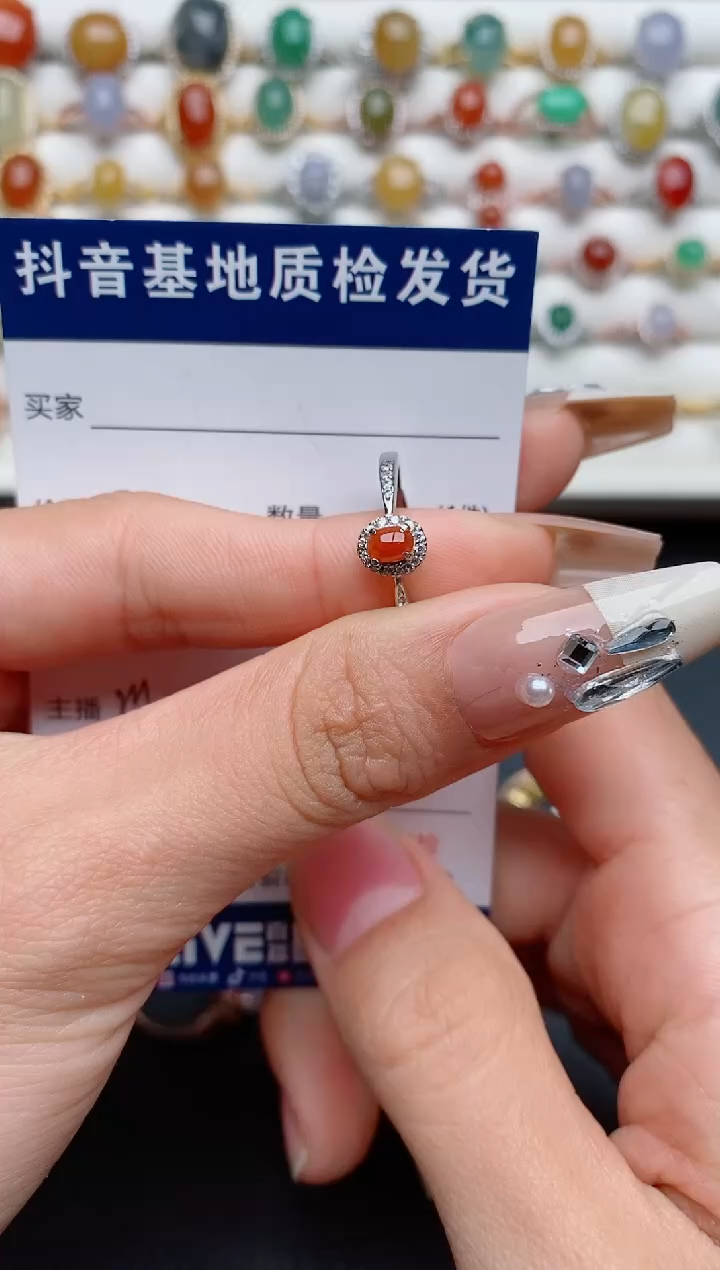 【闪购商品】翡翠戒指银S925镶嵌.............