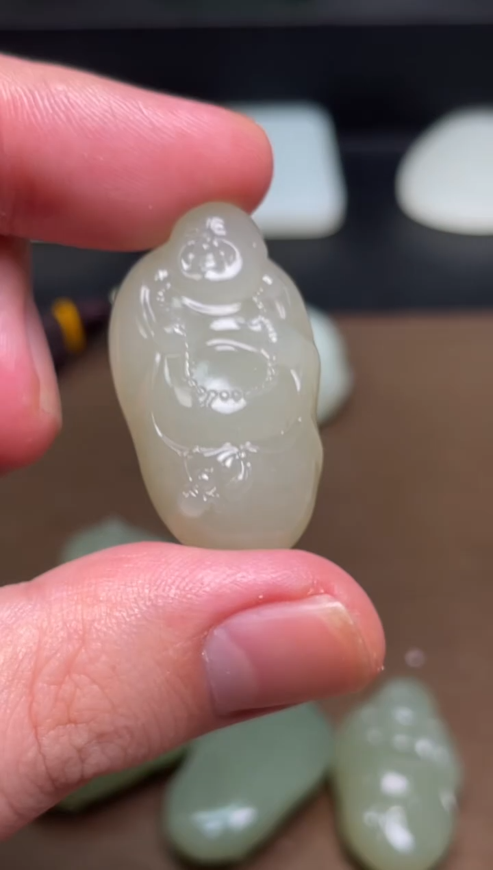 颈饰未镶嵌和田玉麒*鹤17