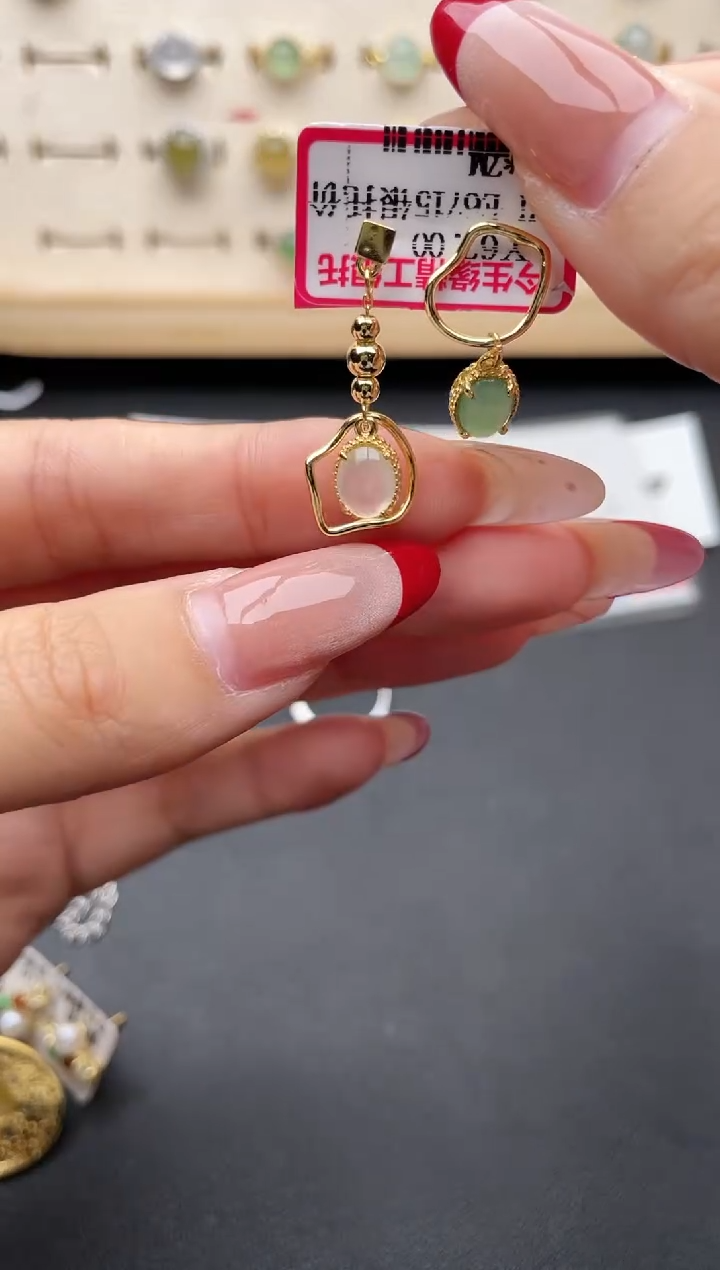 【闪购商品】翡翠戒指银S925镶嵌一物一证一礼盒