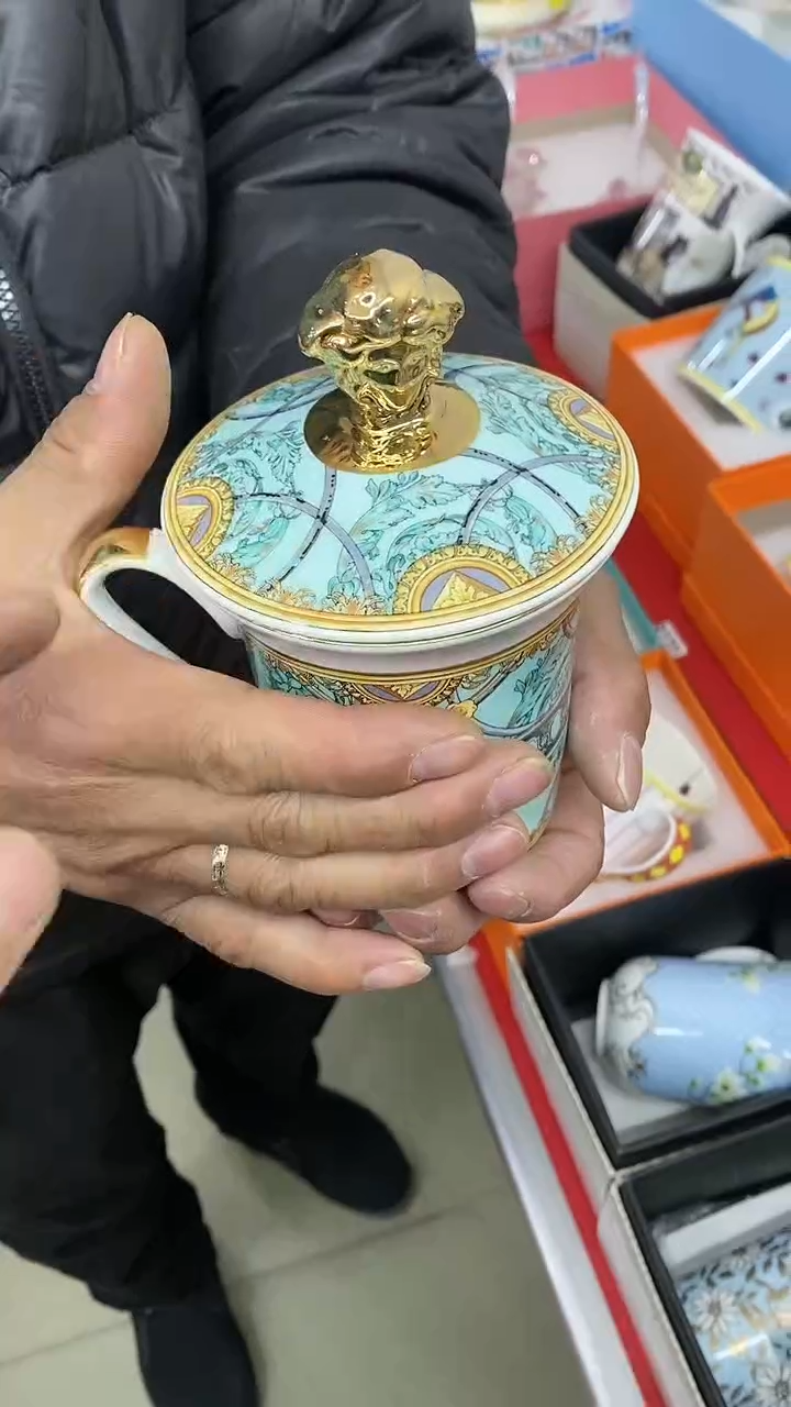 【闪购商品】瓷片00000000000000