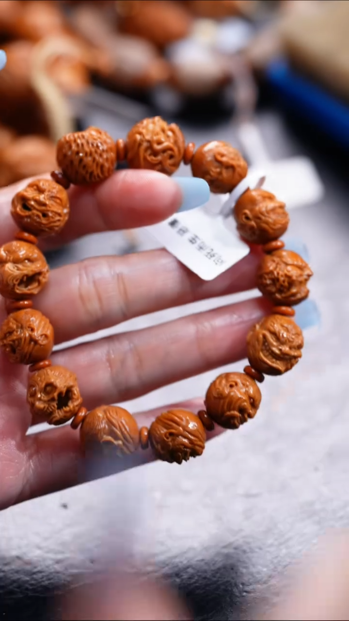 【闪购商品】橄榄核吊坠橄榄核