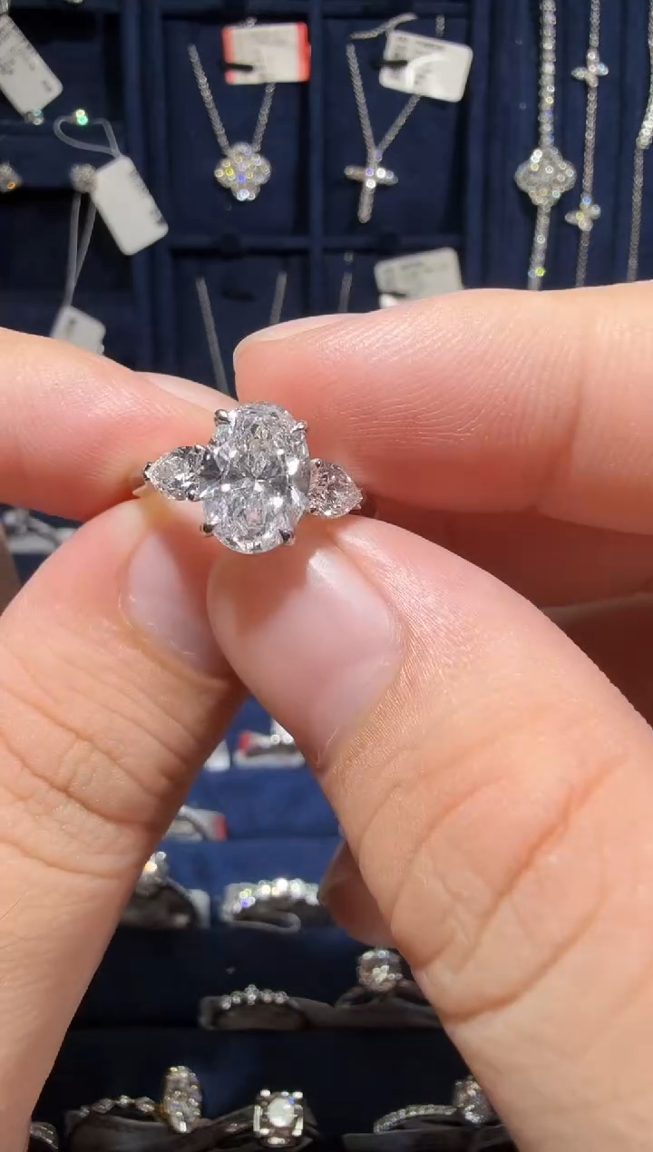 未镶嵌戒指/指环实验室培育钻石三石