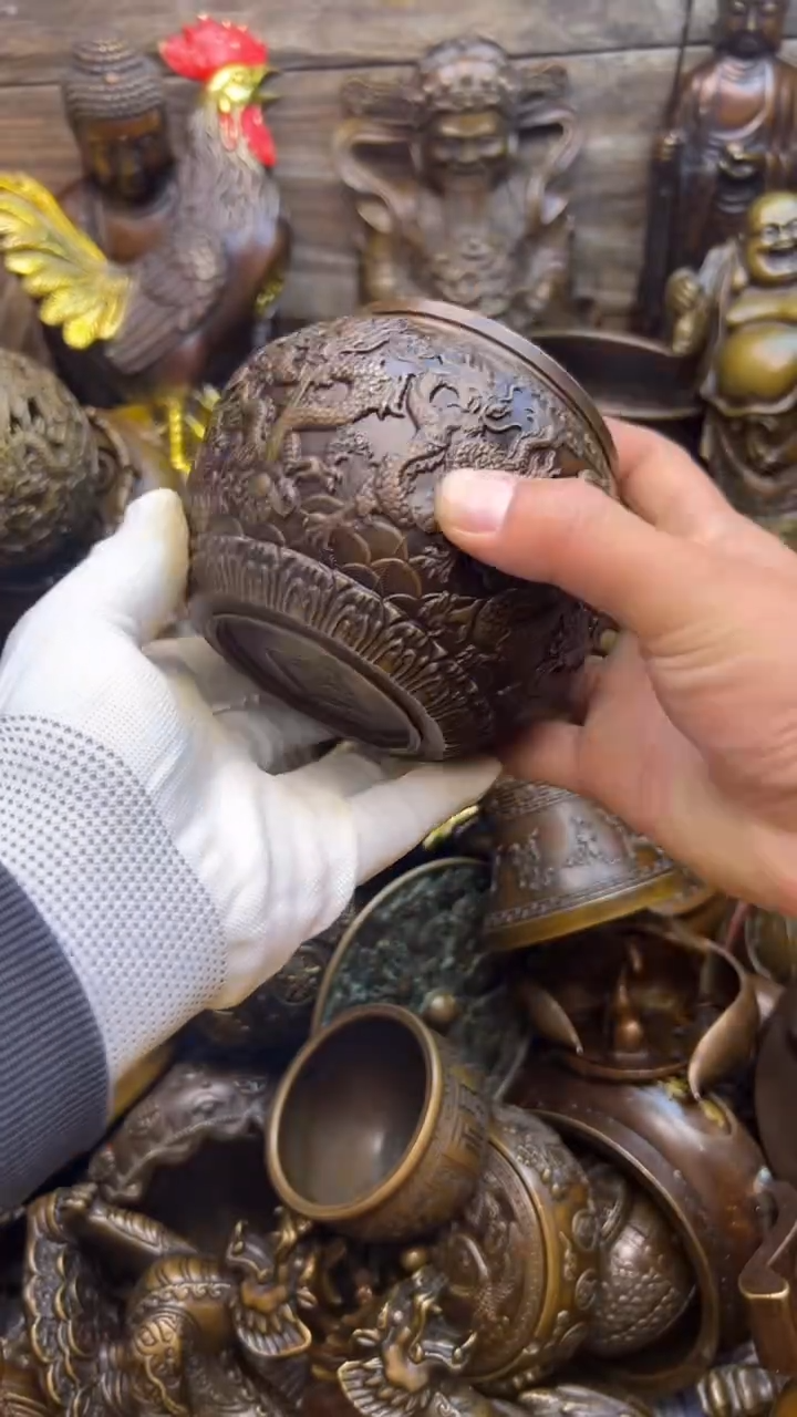 精美铜器，点击下单