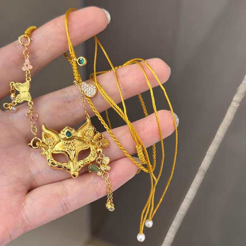 瑞诺黄金狐狸面具吊坠足金999小众编织绳项链生日七夕礼物送女友