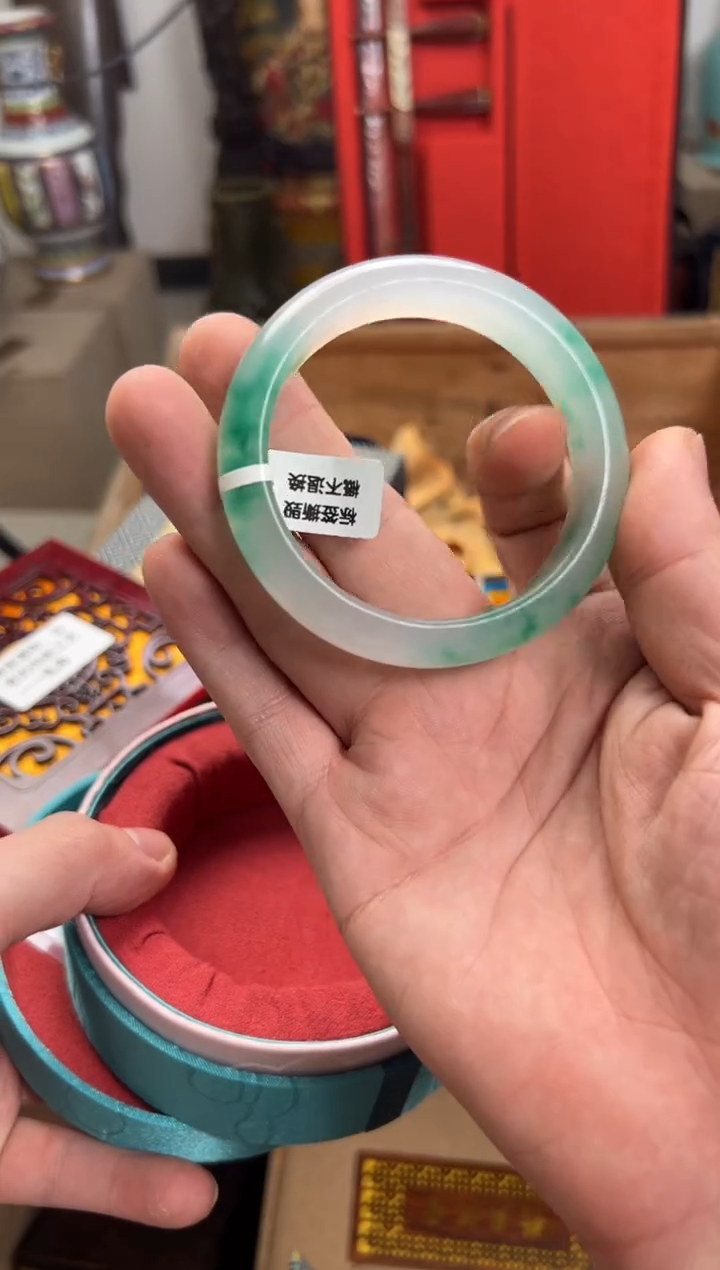 【闪购商品】翡翠手镯未镶嵌————————————