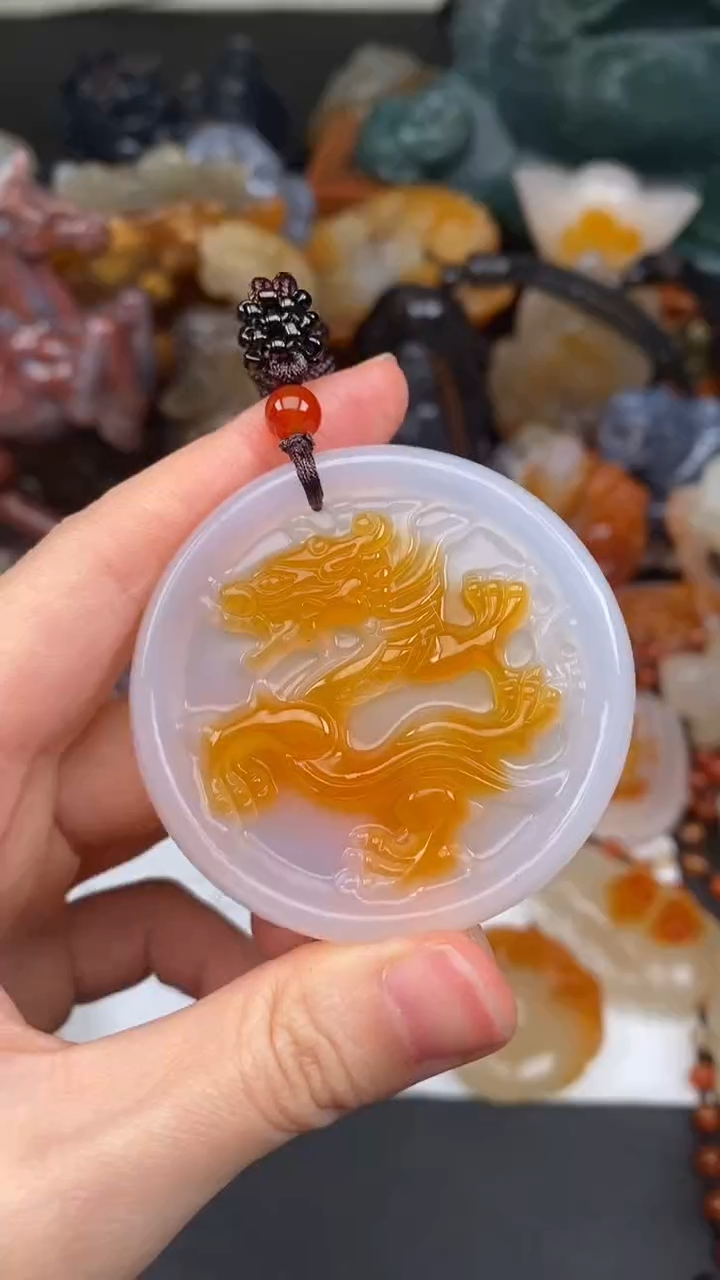 未镶嵌颈饰玛瑙/玉髓AA