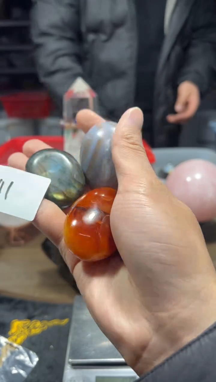 未镶嵌珠宝半成品水晶111