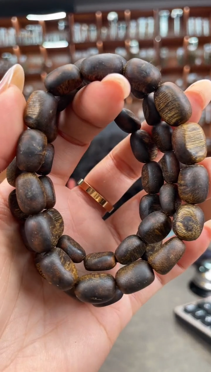 【闪购商品】沉香手串22号老料国香绿奇楠多样性发一条