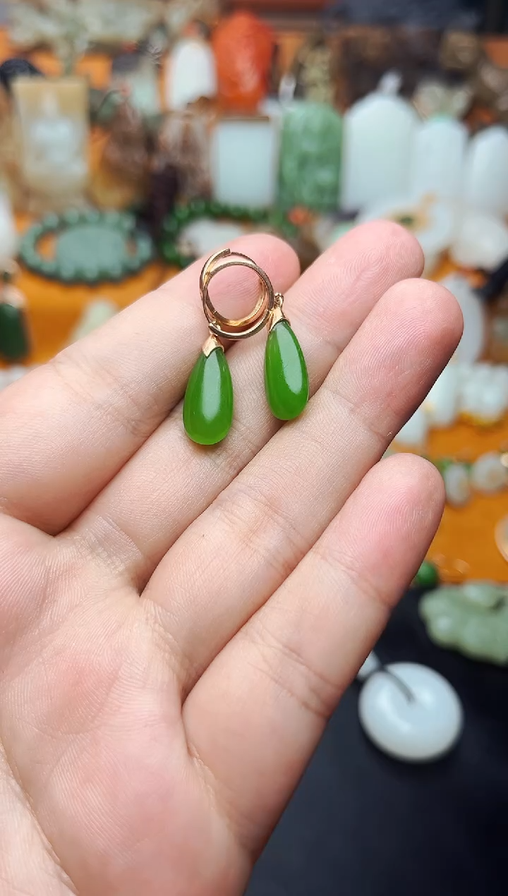 【闪购商品】和田玉耳饰18K金镶嵌耳坠01