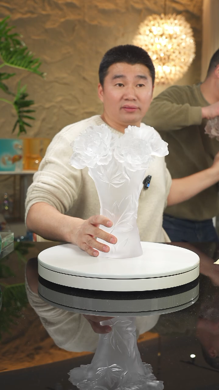 【闪购商品】摆件设计款纯色牡丹花瓶摆件