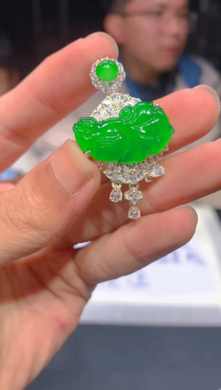 【闪购商品】定制翡翠未镶嵌93定制翡翠.多样性发货-发其一