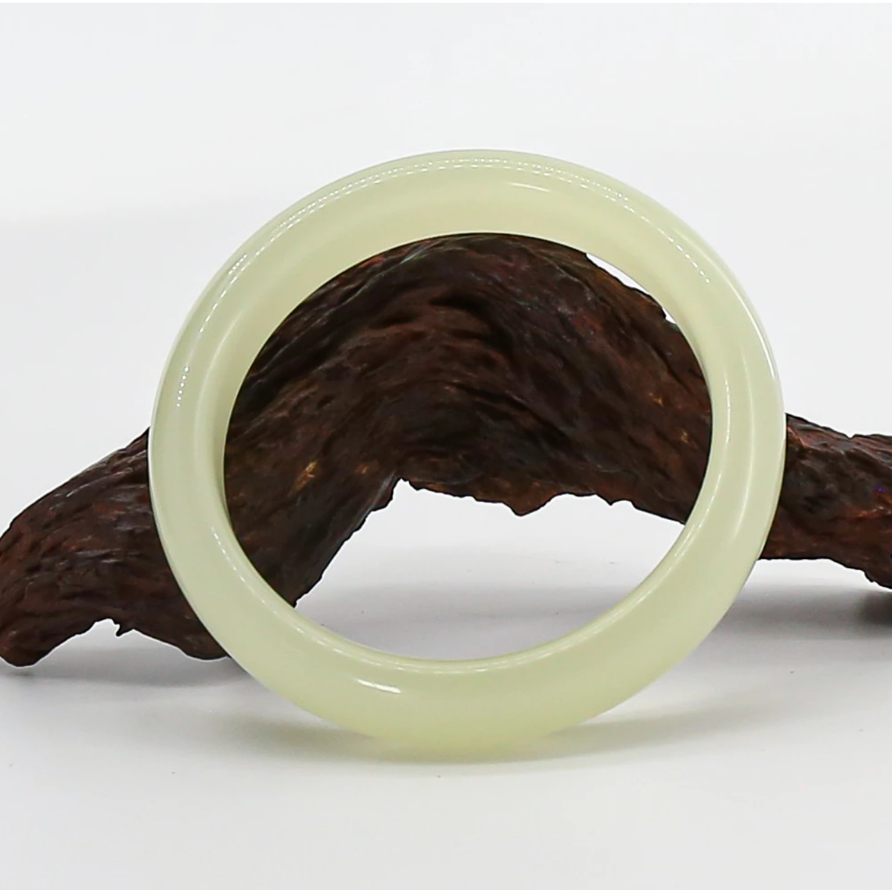 AD363-精品手串(有礼盒证书）