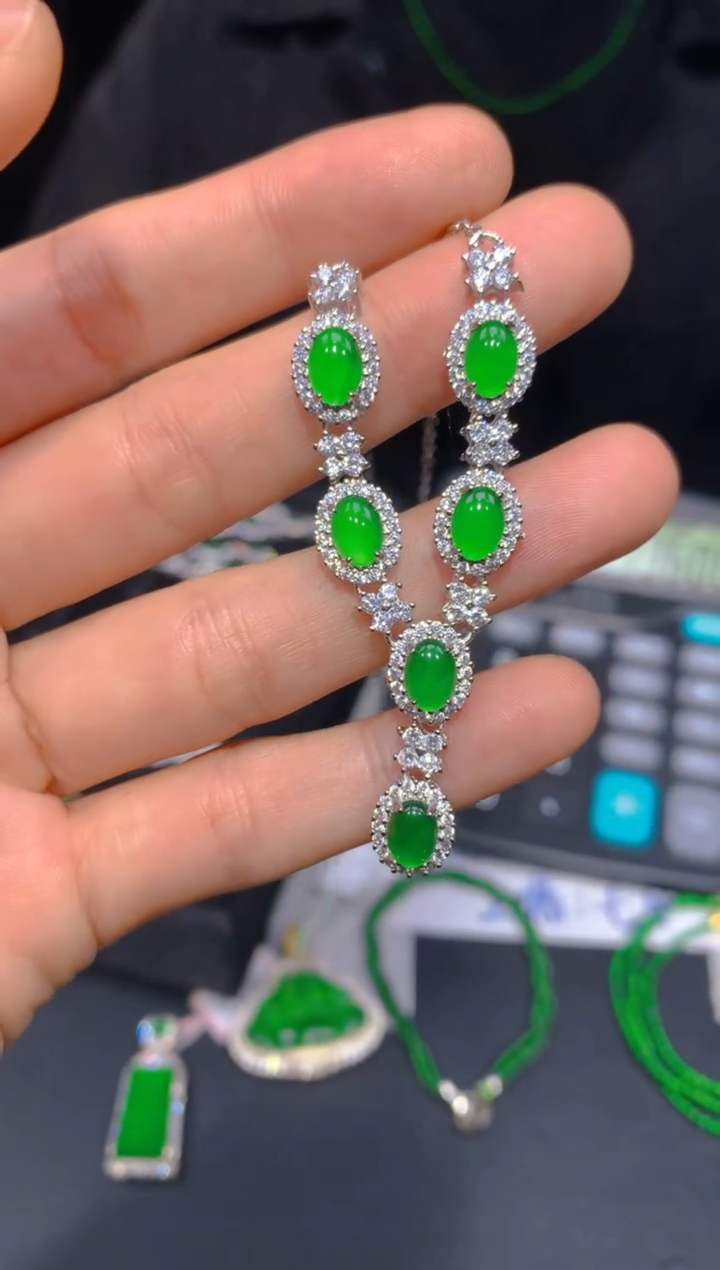 【闪购商品】定制翡翠未镶嵌152多样性发货（发其一）