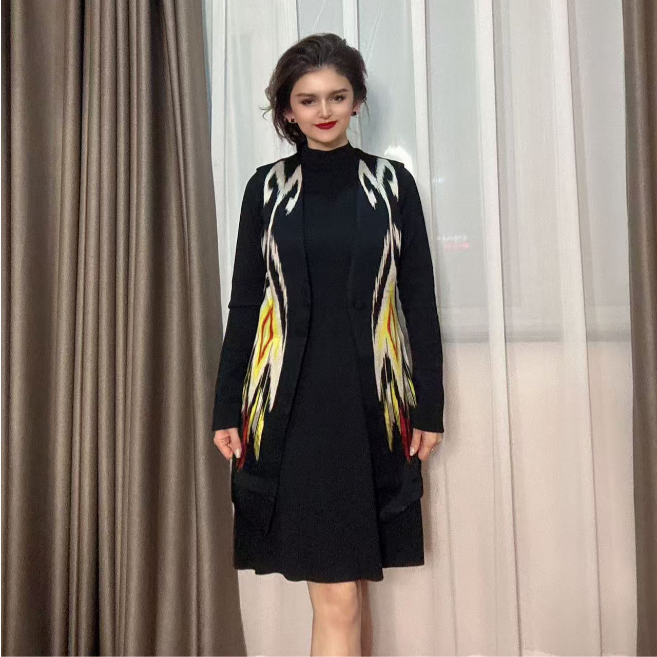 2024年自家原创设计和田atlas高气质时尚女款民族风格马甲