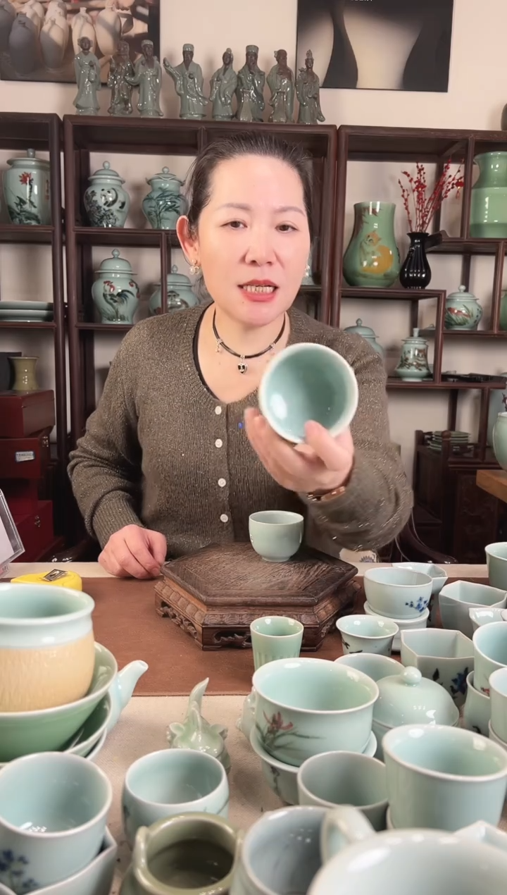 纯手工 粉青 压手杯