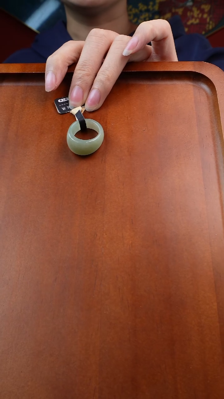未镶嵌戒指和田玉M****.17.8