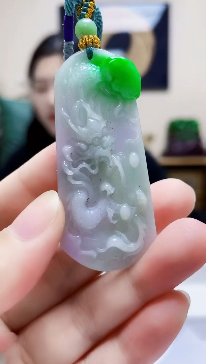 未镶嵌定制翡翠吊坠96