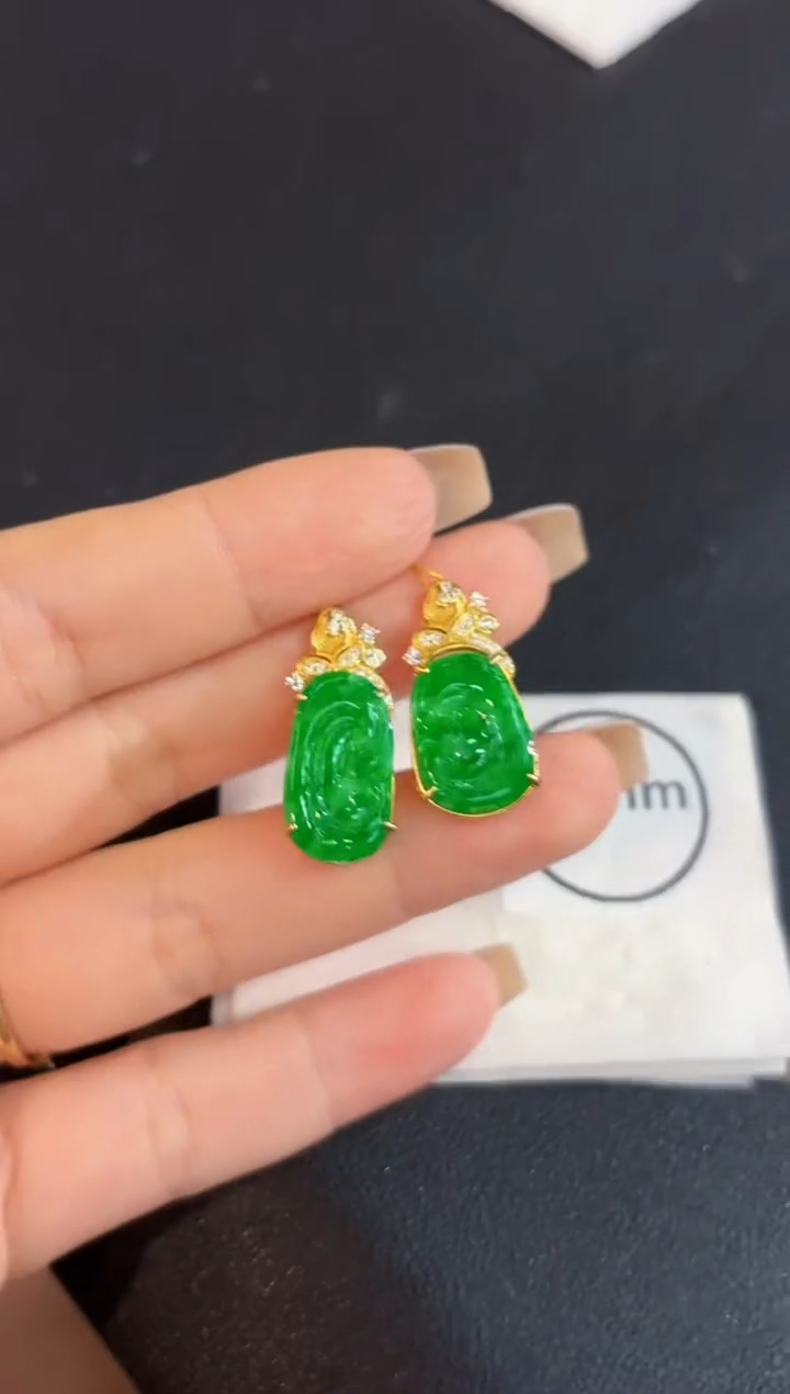 翡翠未镶嵌颈饰缅料A货/多样性发货/一件