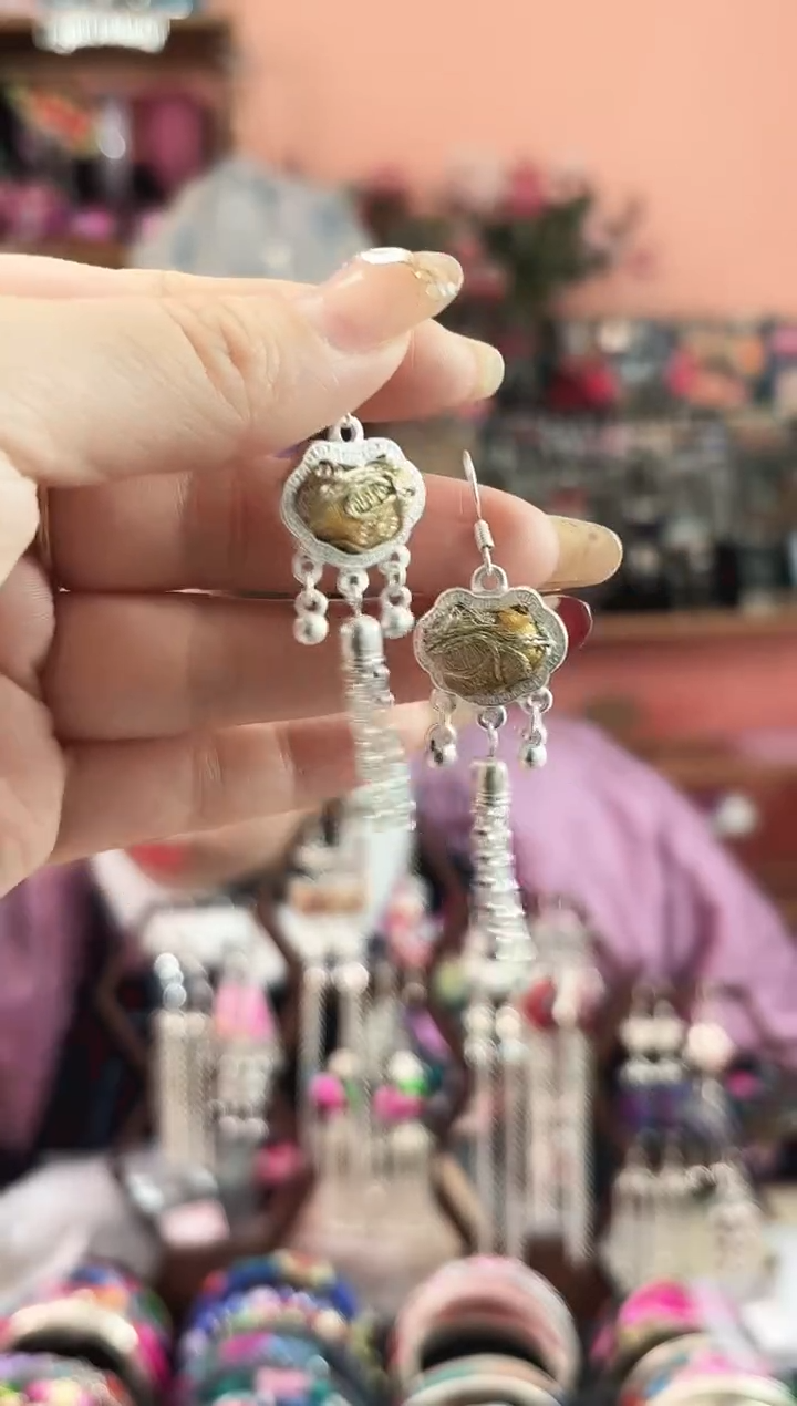 艺枝独绣手工饰品508