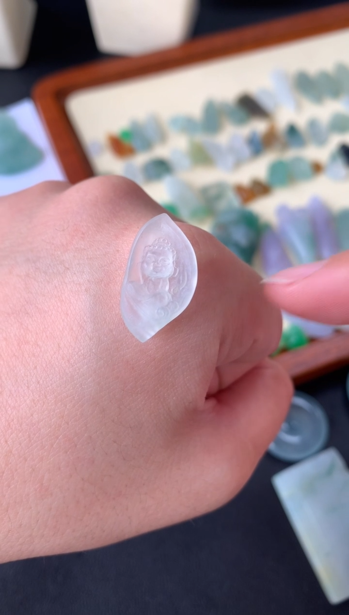 【闪购商品】定制翡翠未镶嵌翡翠