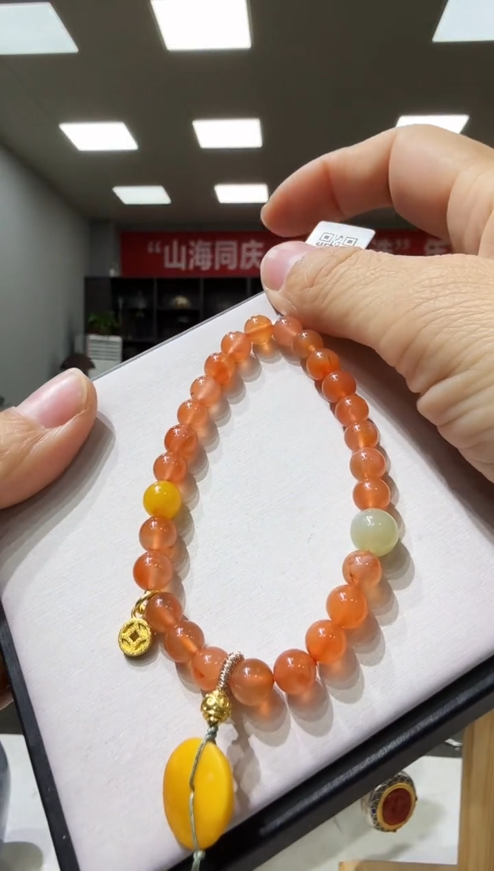 未镶嵌手链南红玛瑙优0314 约6mm 多样性发一件