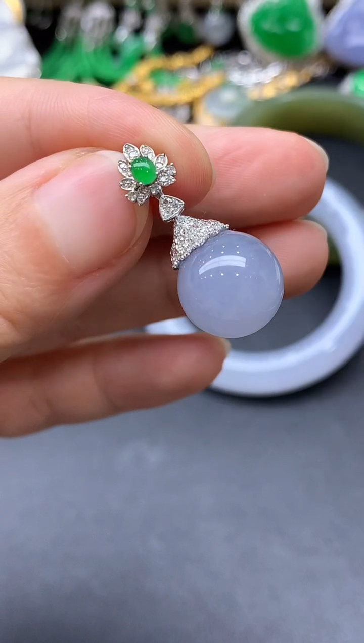 颈饰18K金镶嵌翡翠441-中国好珍宝