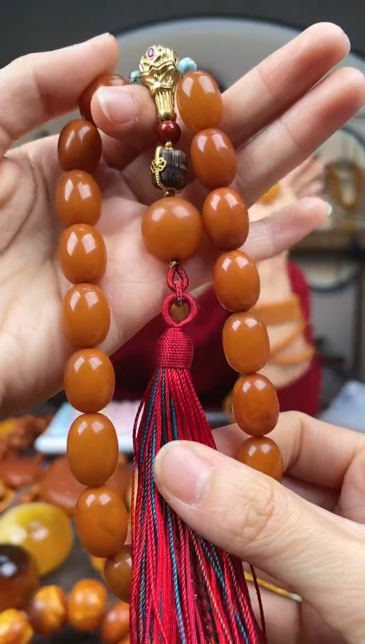 【闪购商品】琥珀裸石未镶嵌首饰 假1赔4 （多样性发货1件