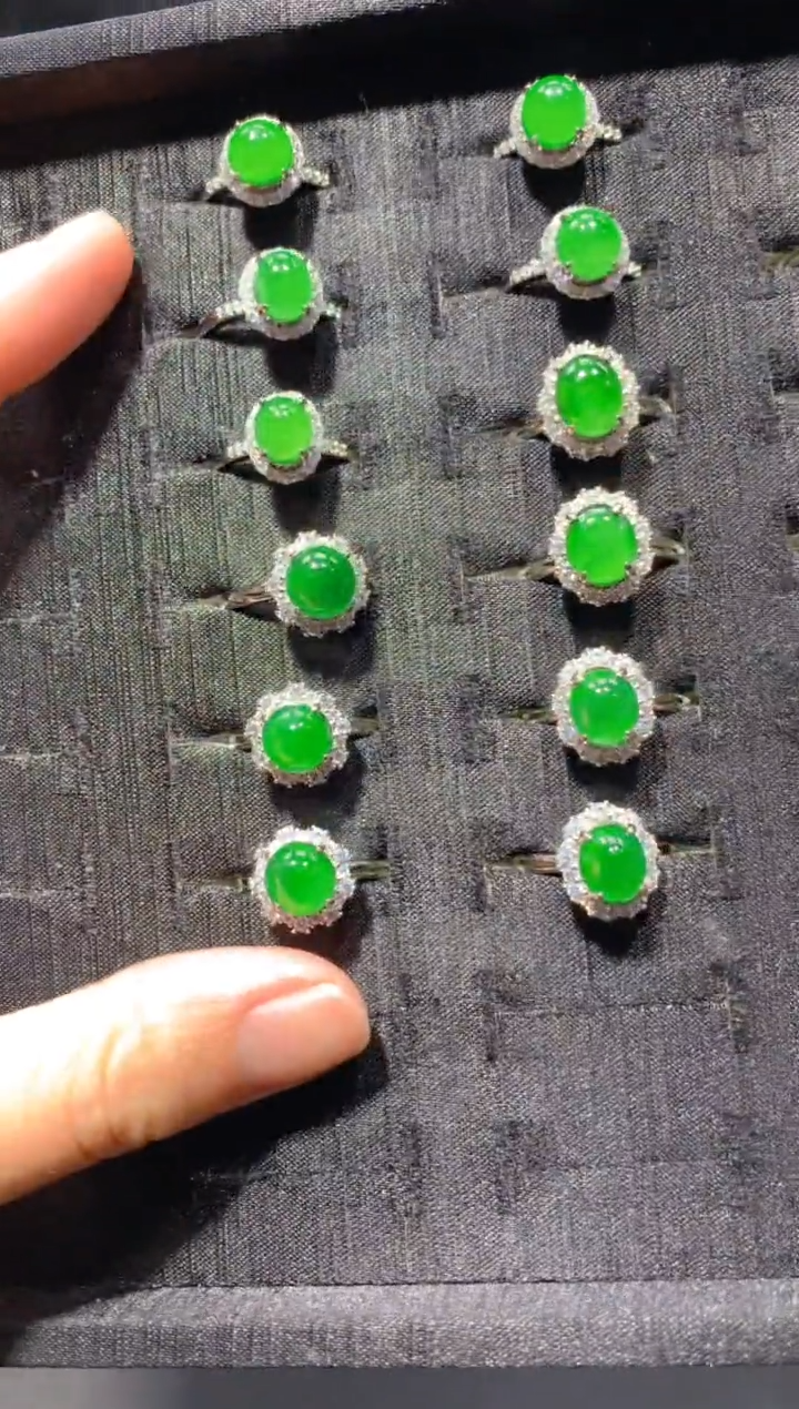【闪购商品】定制翡翠未镶嵌12多样性发货(发其一）