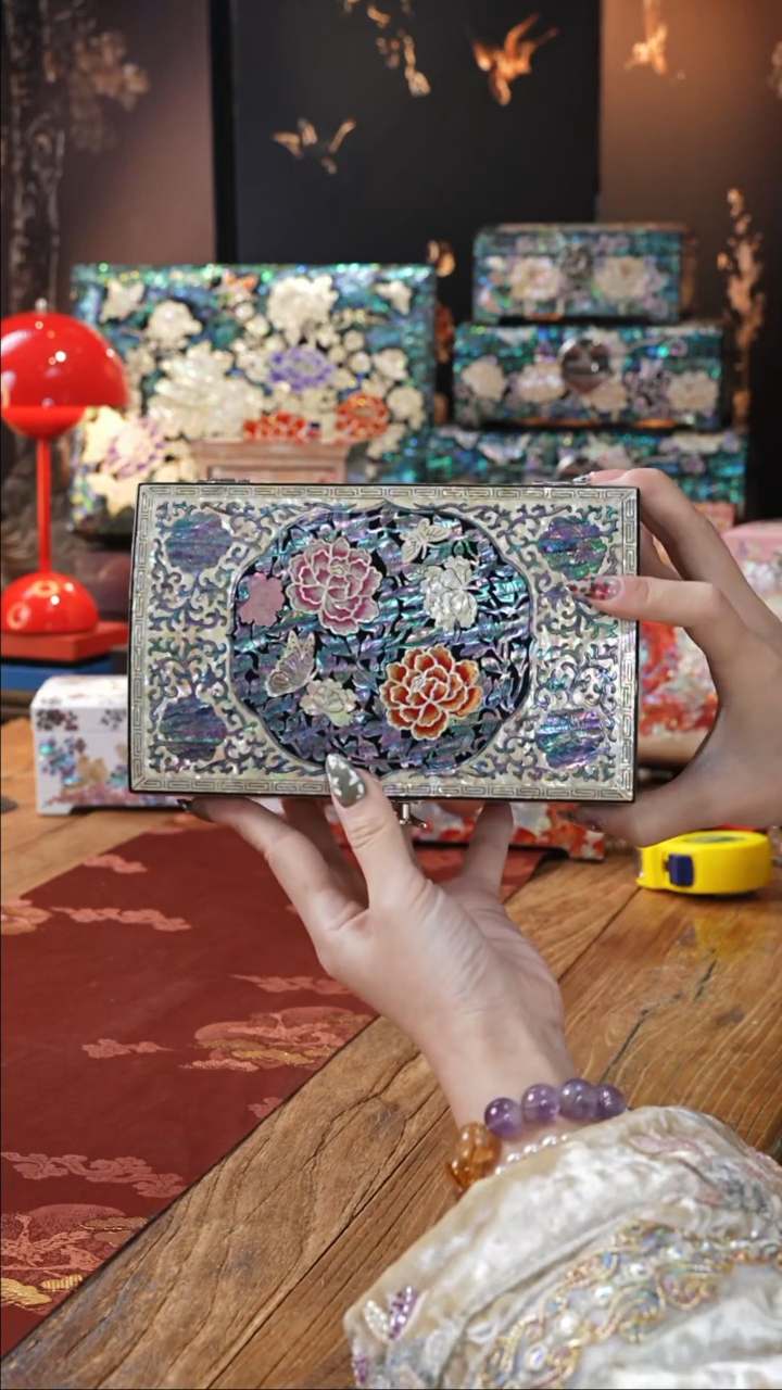 【闪购商品】瓷片豆包儿的星耀家