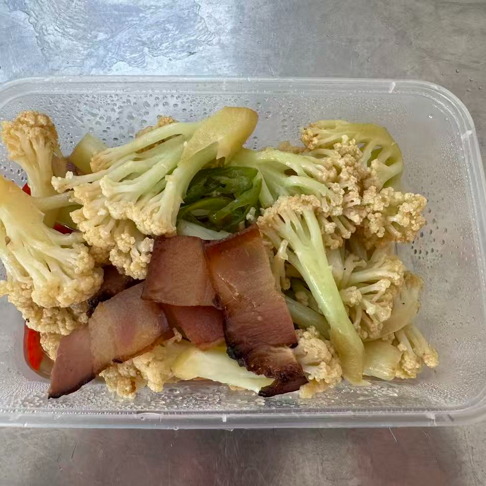 腊味小炒有机花菜