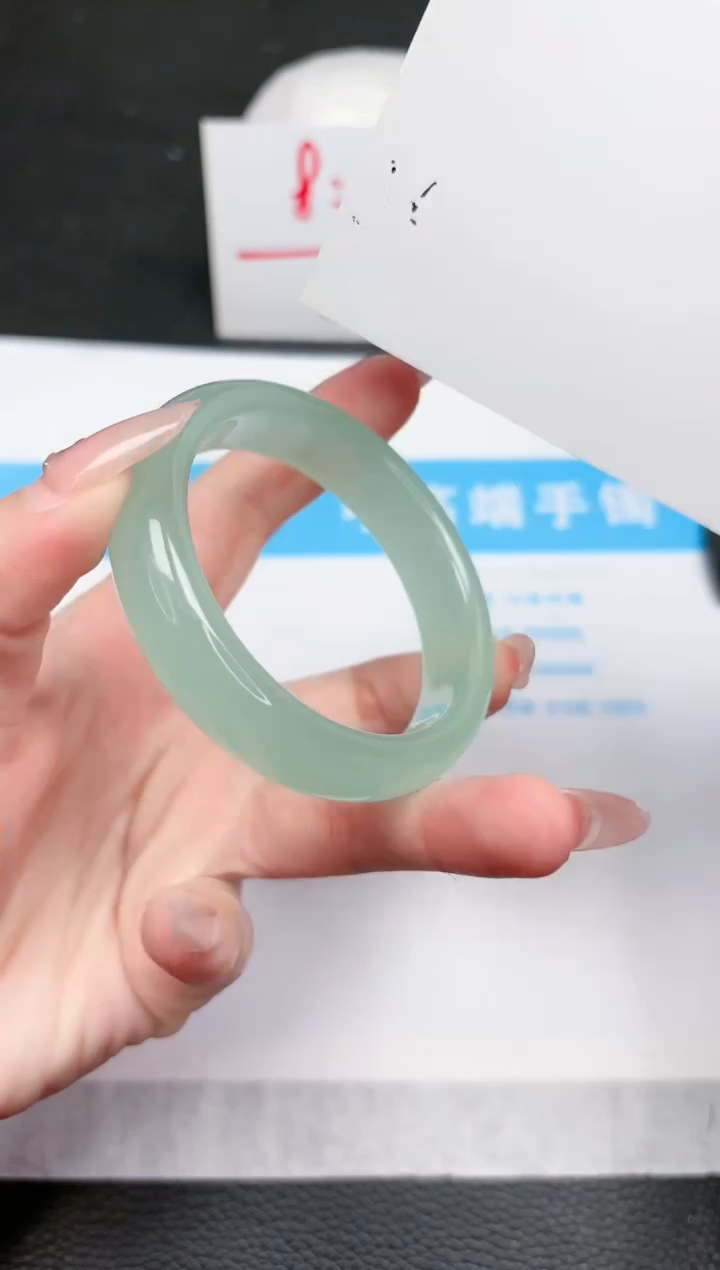 【闪购商品】石英质玉手镯未镶嵌569-54